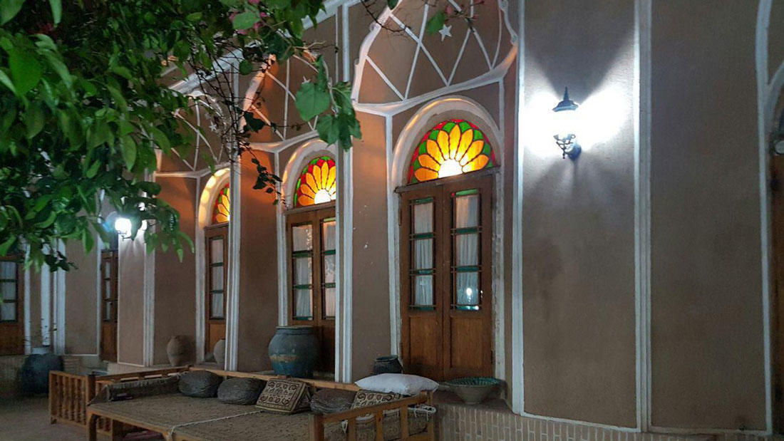 هتل کهن کاشانه یزد فضای بیرونی هتل 5
